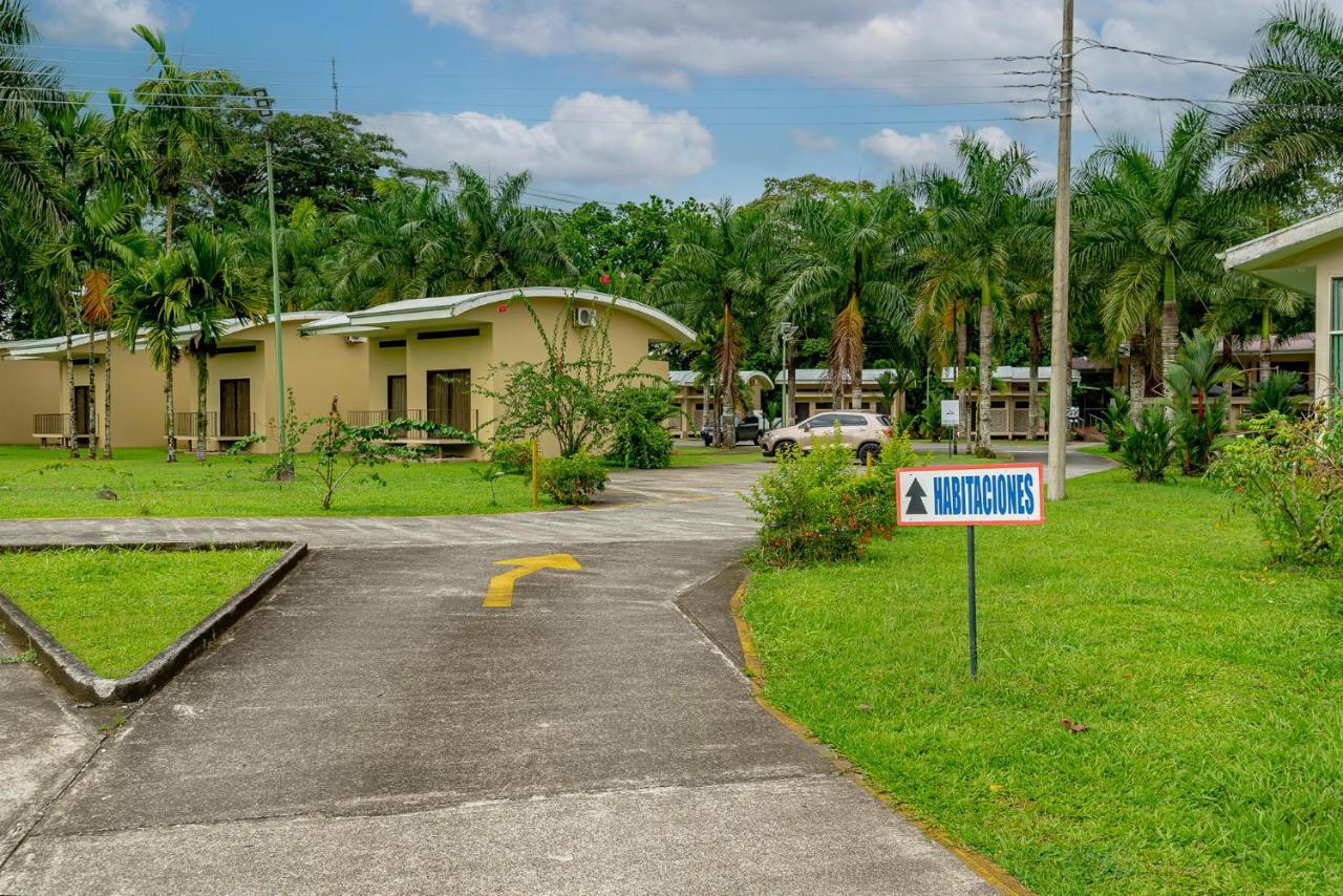 Hotel Los Rios Guácimo Esterno foto