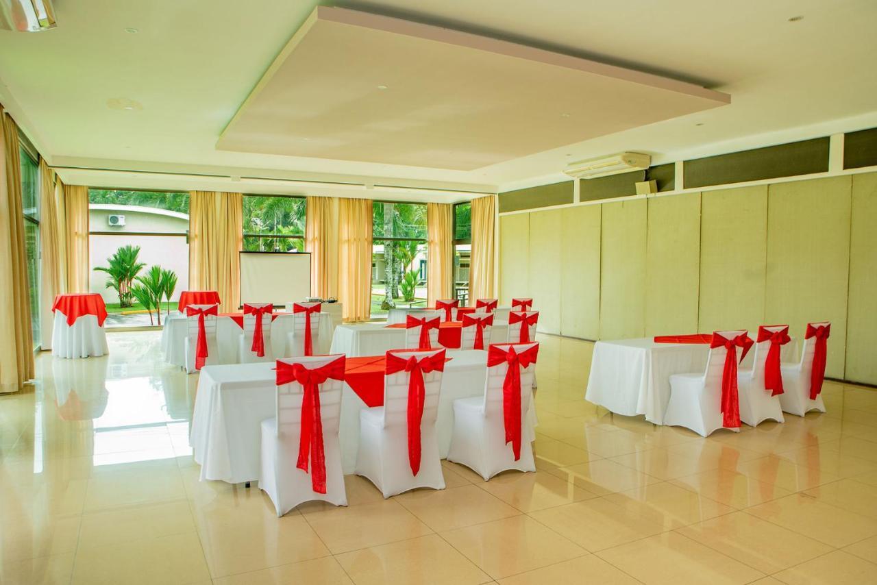Hotel Los Rios Guácimo Esterno foto