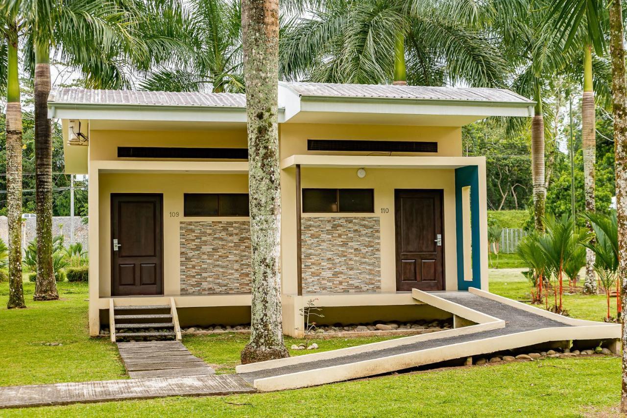 Hotel Los Rios Guácimo Esterno foto