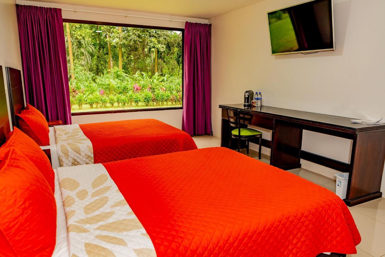 Hotel Los Rios Guácimo Esterno foto