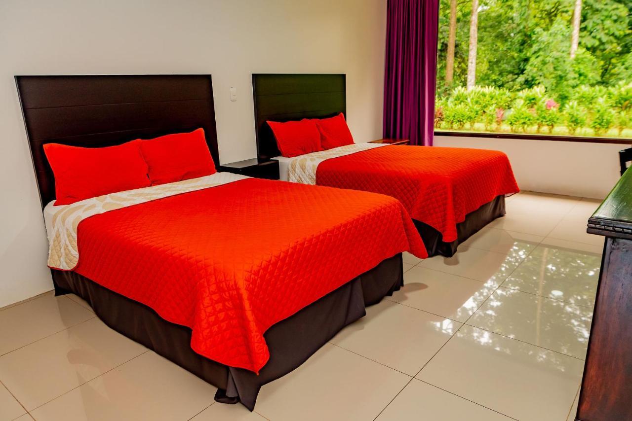 Hotel Los Rios Guácimo Esterno foto