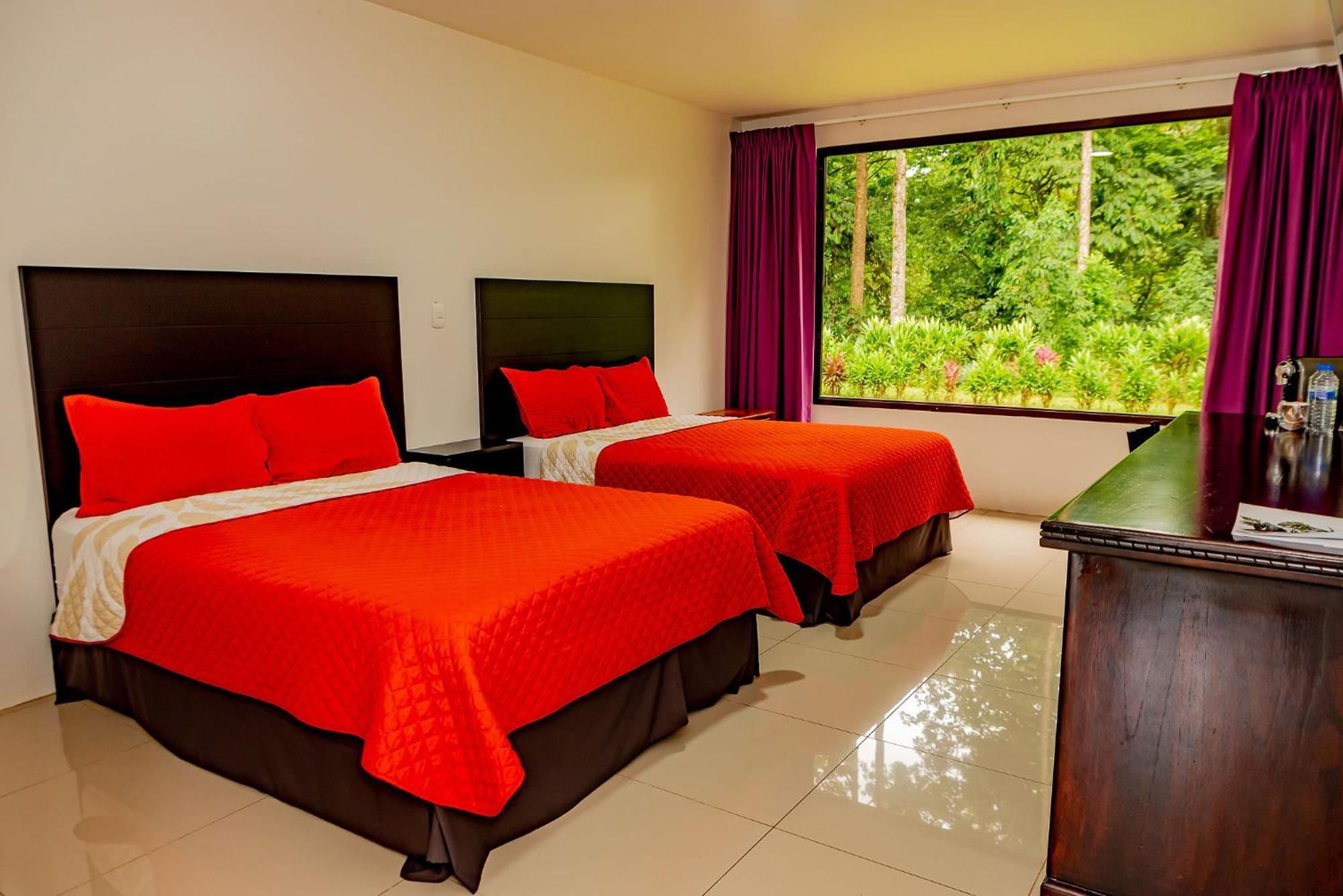 Hotel Los Rios Guácimo Esterno foto