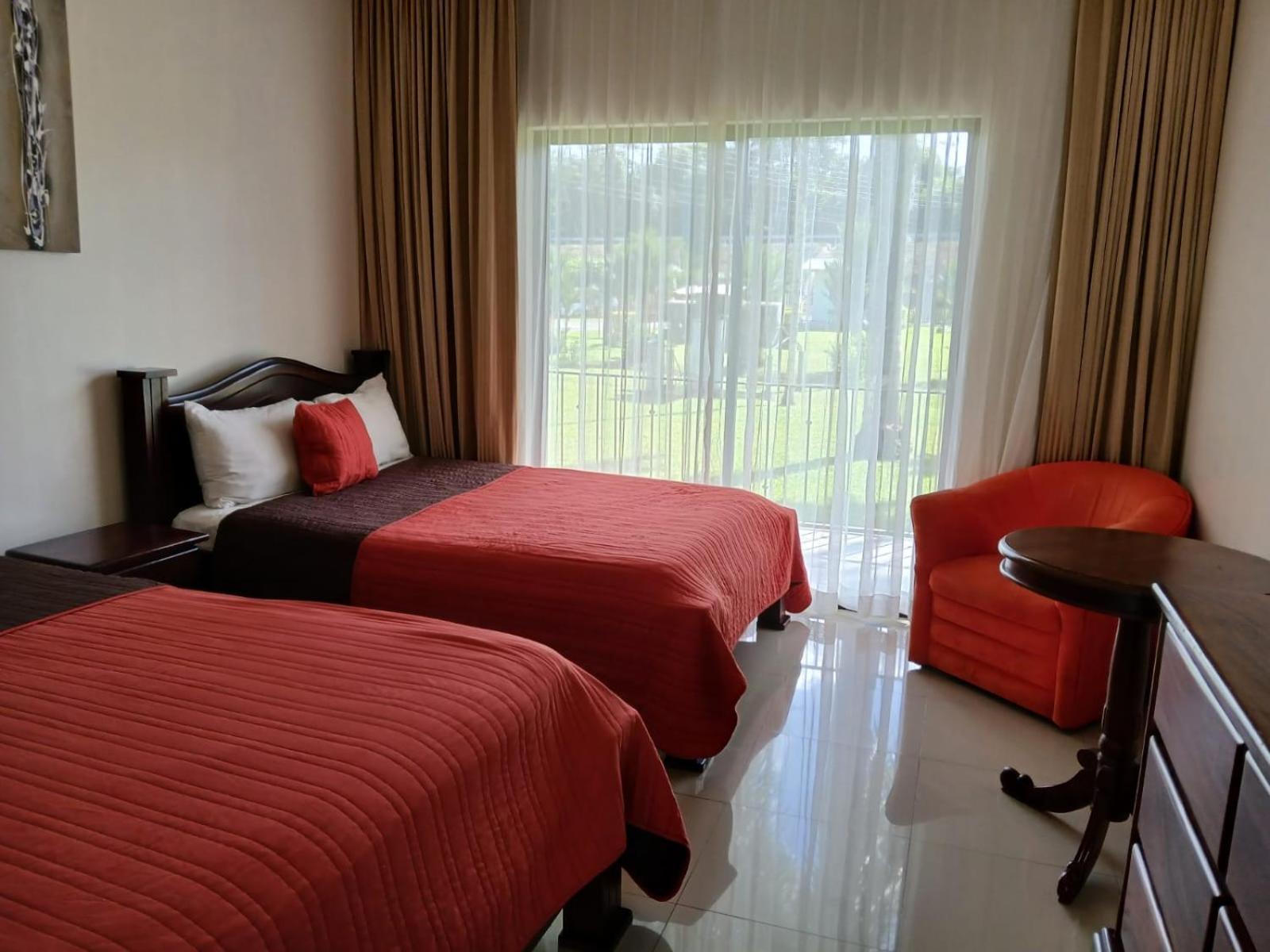 Hotel Los Rios Guácimo Esterno foto
