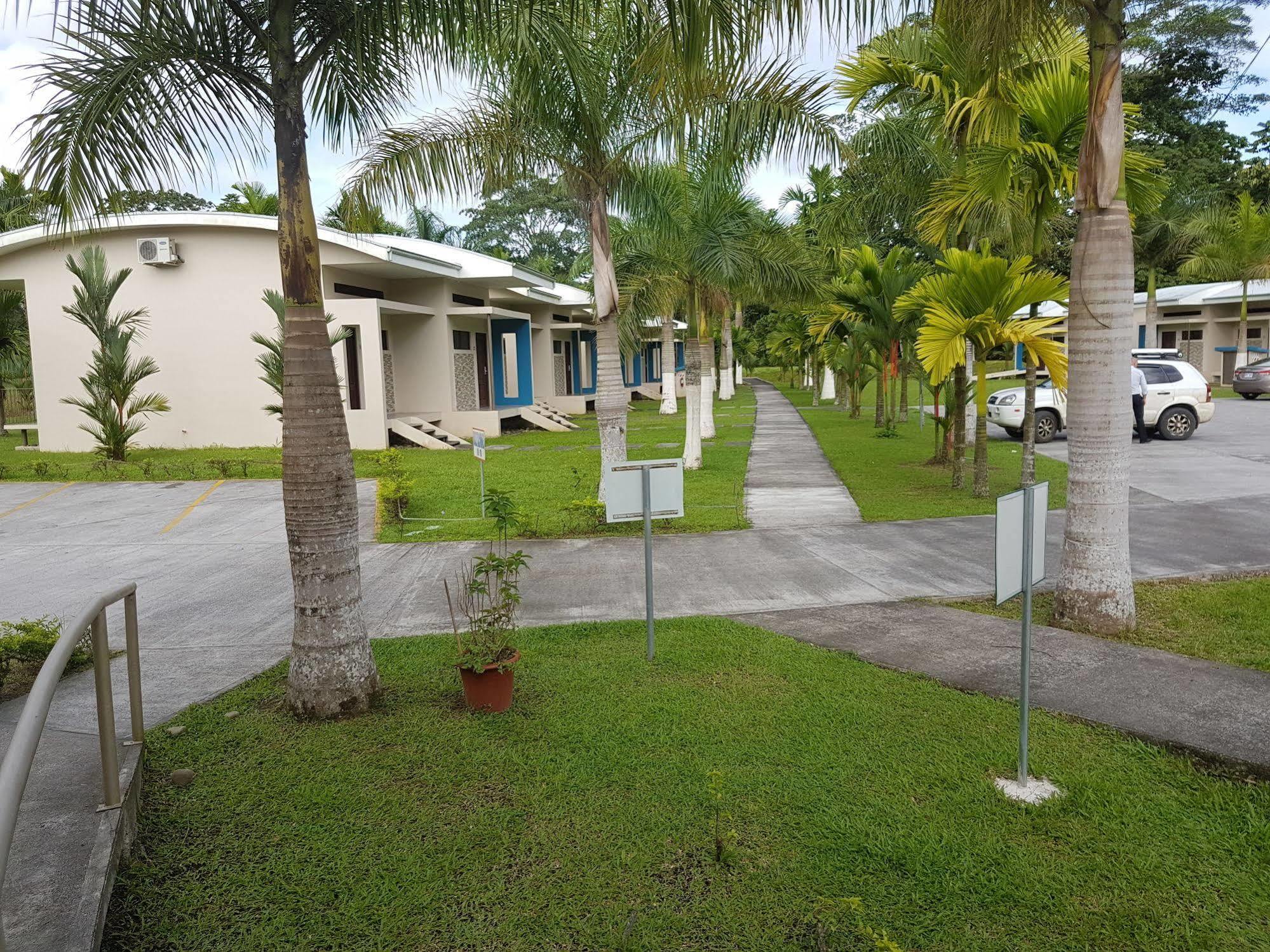 Hotel Los Rios Guácimo Esterno foto